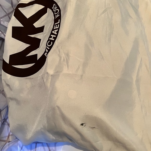 Michael Kors Leather Selma Jewel Studded Satchel w/Matching Wallet & Dust Bag - Picture 9 of 10